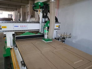 為什么越來越多的家具廠選擇數(shù)控開料機(jī)